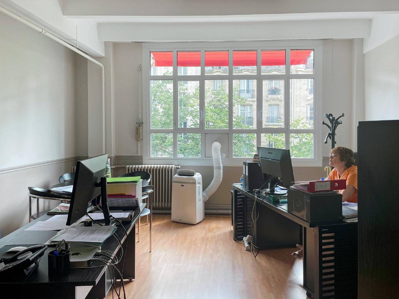 Bureau Paris 250m² Location bureau Paris OLBUR2427920 26